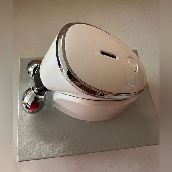 Handheld massager  - Picture 2 of 5